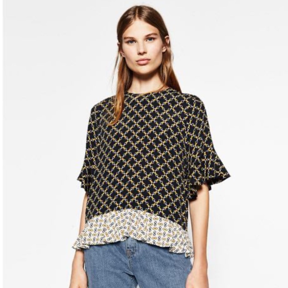 Like New Zara Chain Print Top